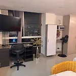 Apartamento Acogedor En El Poblado Medellin